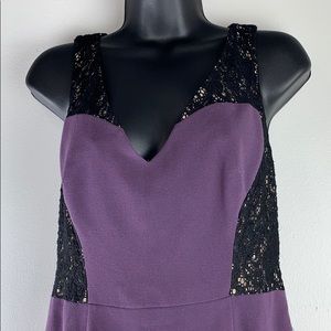 Black Halo NWT sleeveless lace panel dress